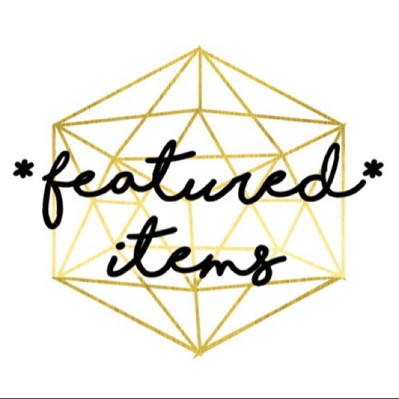 Featured Items In My Closet - Picture 1 of 1